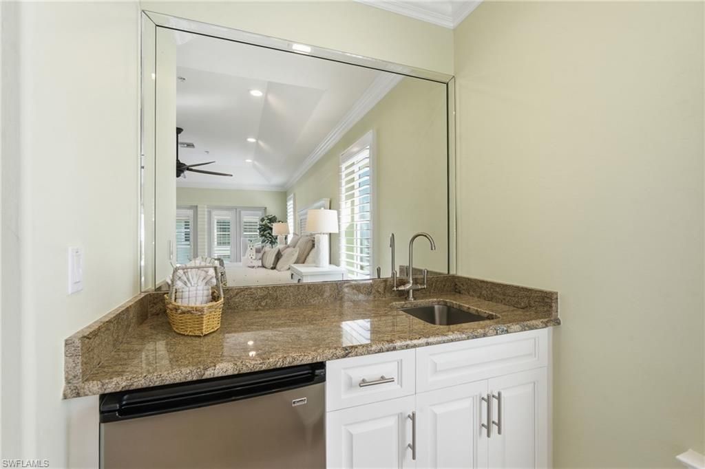 260 Key West Ct, Fort Myers Beach, FL 33931 Photo