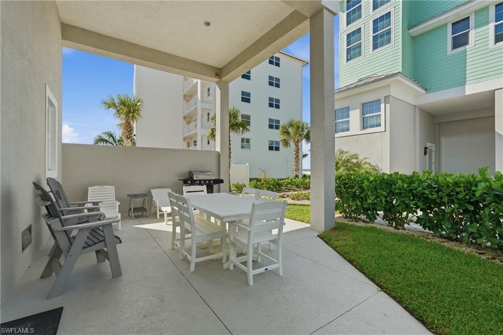 260 Key West Ct, Fort Myers Beach, FL 33931 Photo