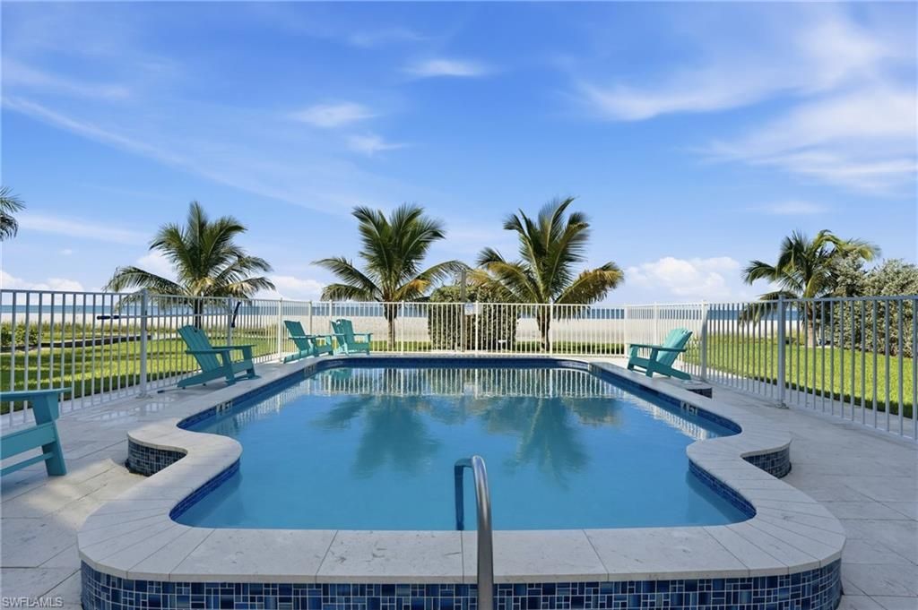 260 Key West Ct, Fort Myers Beach, FL 33931 Photo