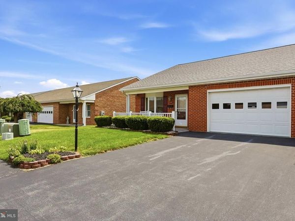 213 WINDING OAK DRIVE, HAGERSTOWN, MD 21740