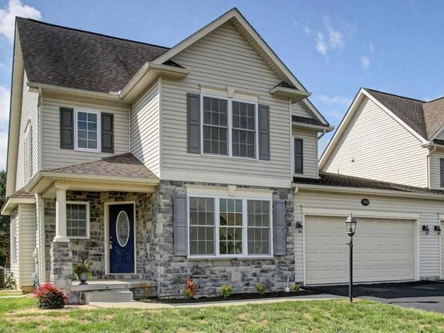 17927 Constitution Circle, Hagerstown, MD 21740 Main Photo