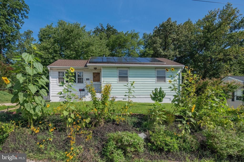 408 Burwood Avenue, Glen Burnie, MD 21061 Main Photo