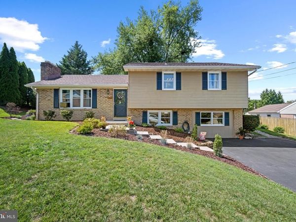 108 HIRTLAND AVENUE, HANOVER, PA 17331