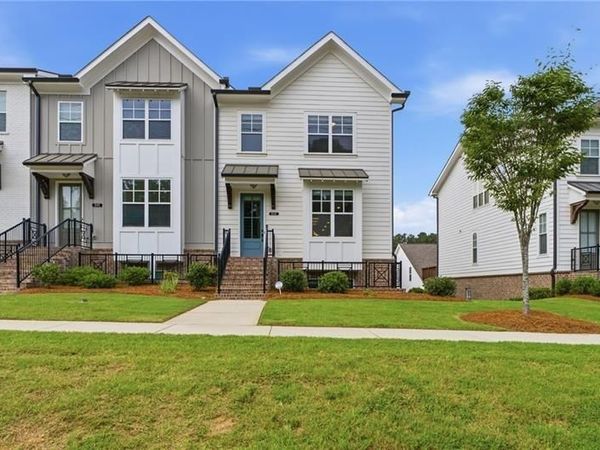 835 Green Sapling Trail , Suwanee, GA 30024