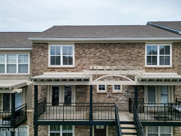 1105 Tree Top Way, Knoxville, TN 37920