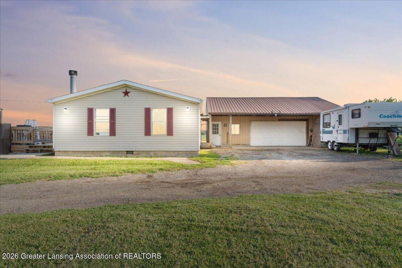 7570 Welter Road, Ovid, MI 48866 Main Photo