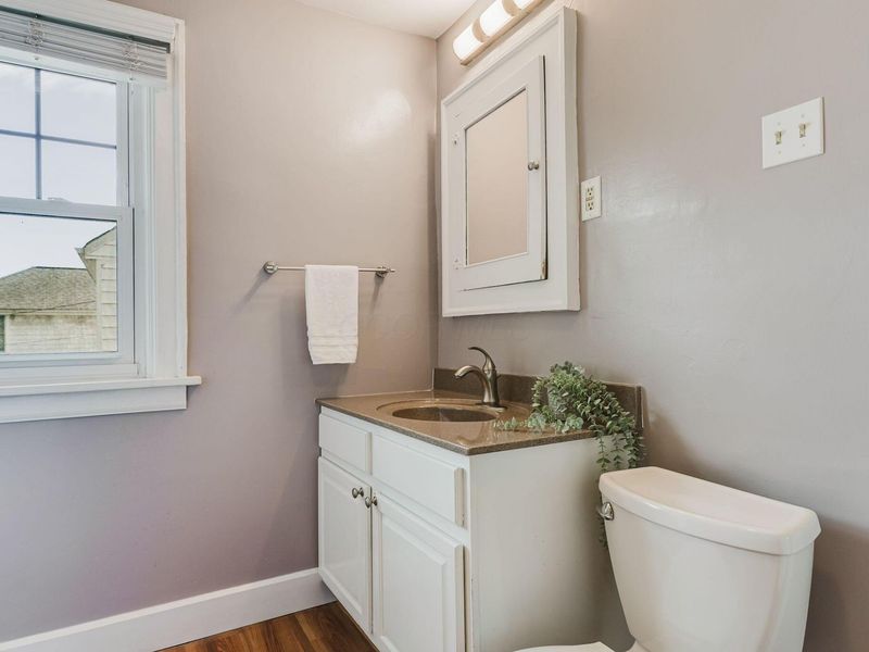 896 S Cassingham Road , Bexley, OH 43209 Photo 36