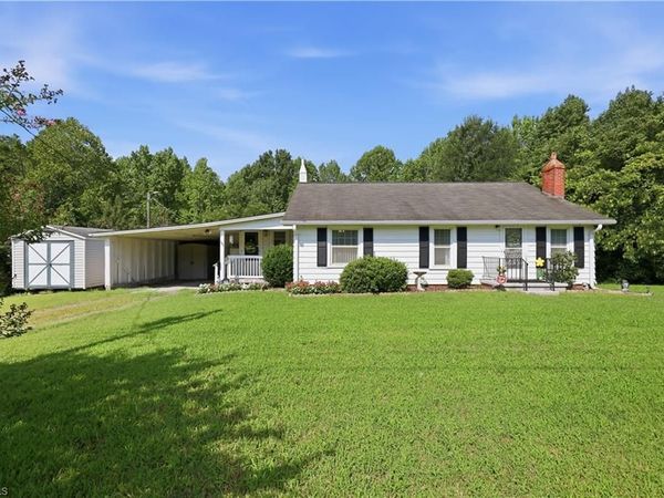 1816 Sechrest Circle, Archdale, NC 27263