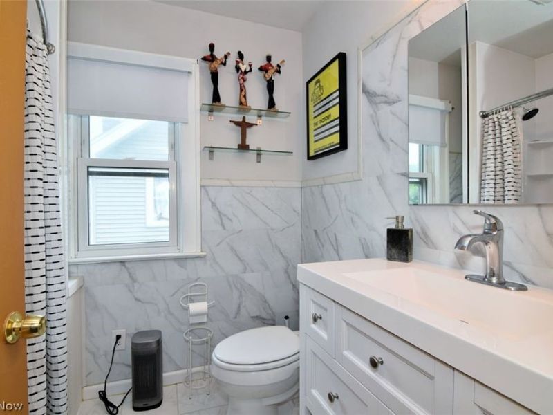 1922 Spring Road , Cleveland, OH 44109 Photo 19