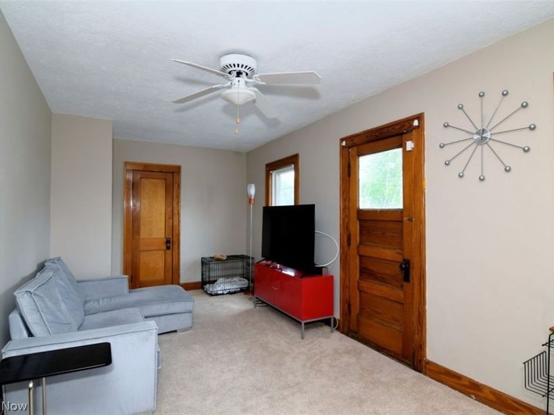 1922 Spring Road , Cleveland, OH 44109 Photo 21