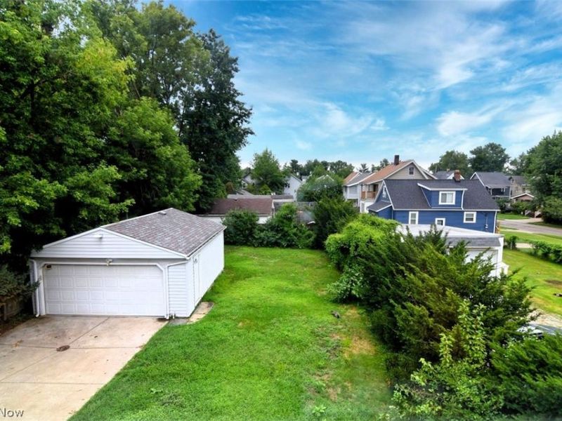 1922 Spring Road , Cleveland, OH 44109 Photo 29