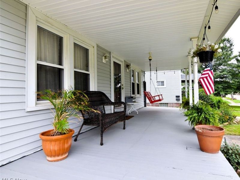 1922 Spring Road , Cleveland, OH 44109 Photo 4