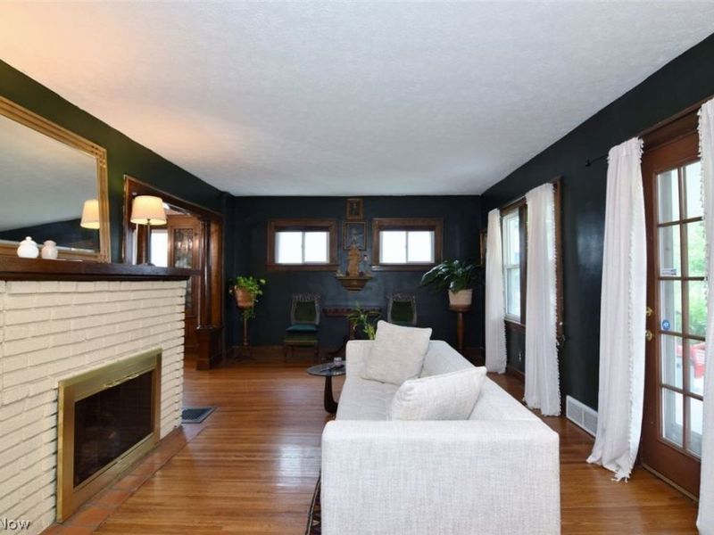 1922 Spring Road , Cleveland, OH 44109 Photo 5