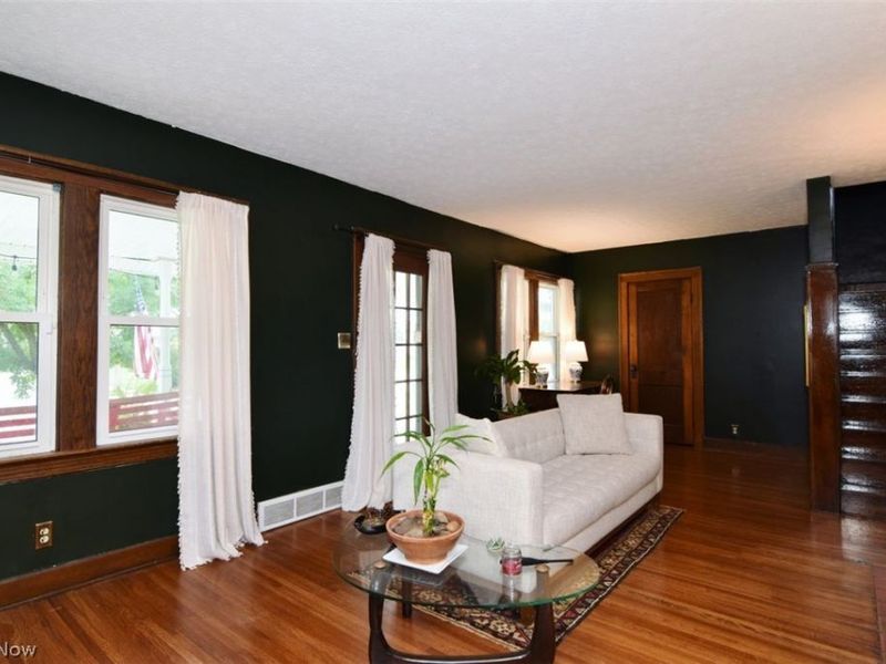 1922 Spring Road , Cleveland, OH 44109 Photo 7
