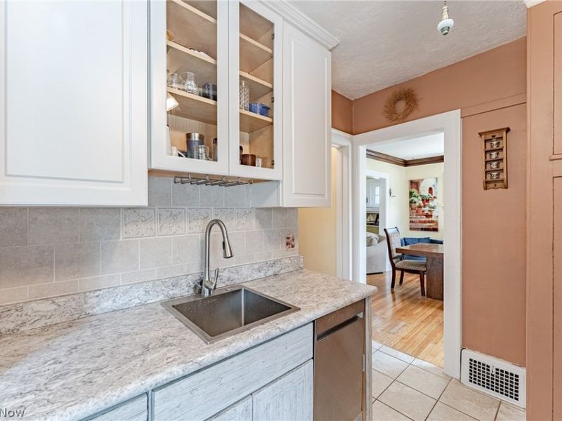 3288 Tullamore Road , Cleveland Heights, OH 44118 Photo 14
