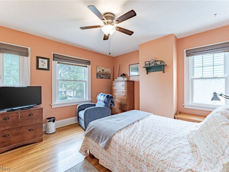 3288 Tullamore Road , Cleveland Heights, OH 44118 Photo 15
