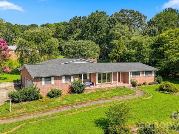 324 Northwood Park, Taylorsville, NC 28681