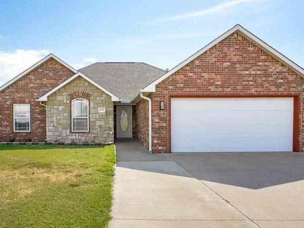2315 N HARTFORD Street, Stillwater, OK 00000