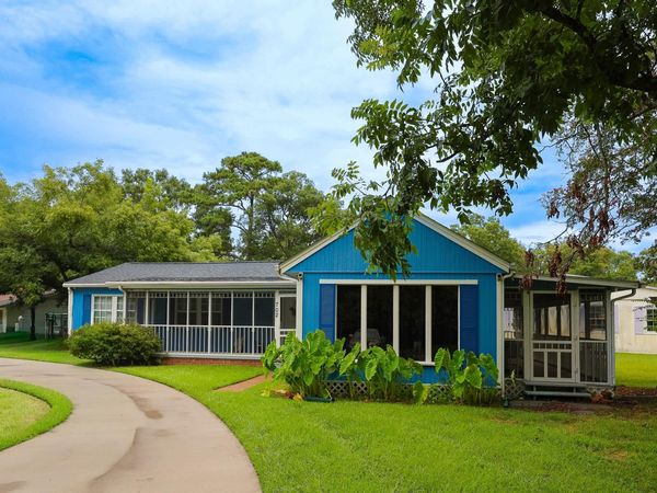 702 13th Ave. S , Myrtle Beach, SC 29577