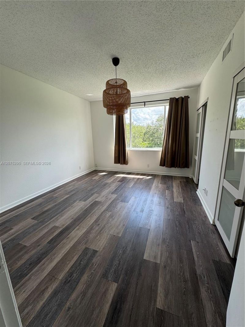 8207 San Carlos Cir, Unit 8207, Tamarac, FL 33321 Photo