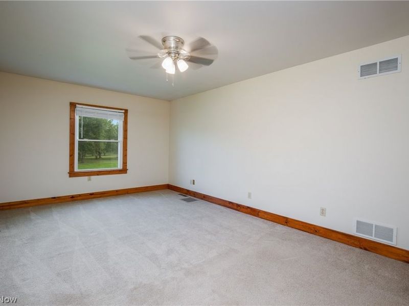 22525 Smith Northwest Road , North Benton, OH 44449 Photo 18