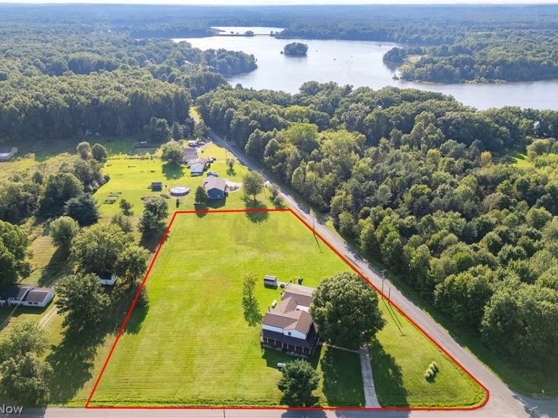 22525 Smith Northwest Road , North Benton, OH 44449 Photo 4