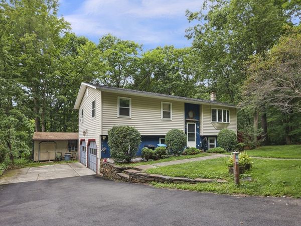 225 Brown St, Pittsfield, MA 01201