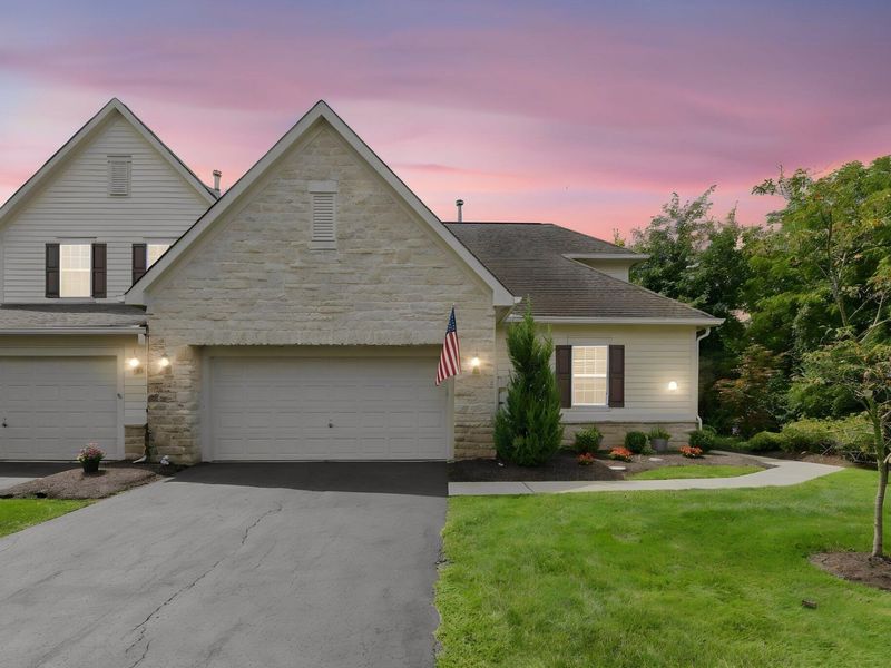 7411 Deer Valley Crossing , Powell, OH 43065 Photo 2