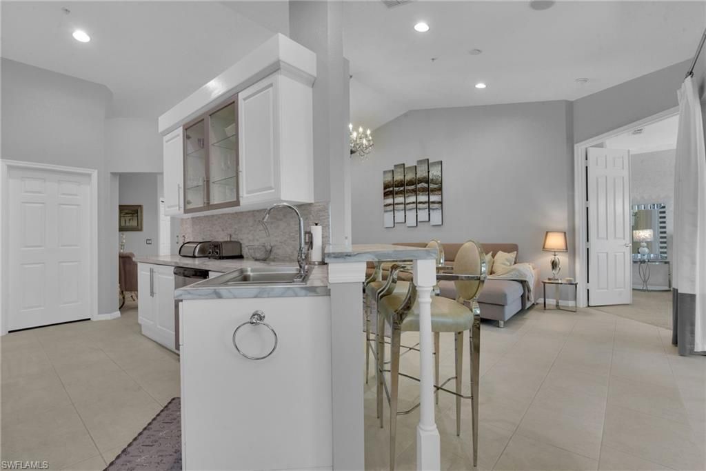 4650 Hawks Nest Way , Unit M202, Naples, FL 34114 Photo