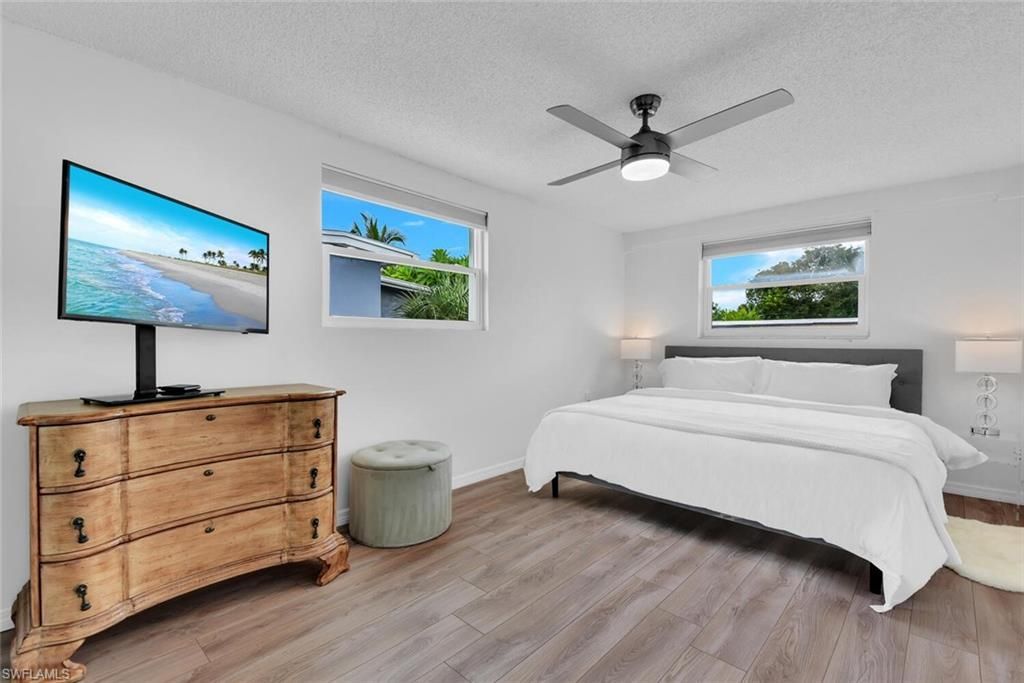 2048 Holiday Ln , Naples, FL 34104 Photo