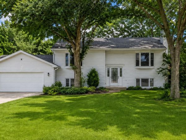 328 Birchdale Road , Perrysburg, OH 43551