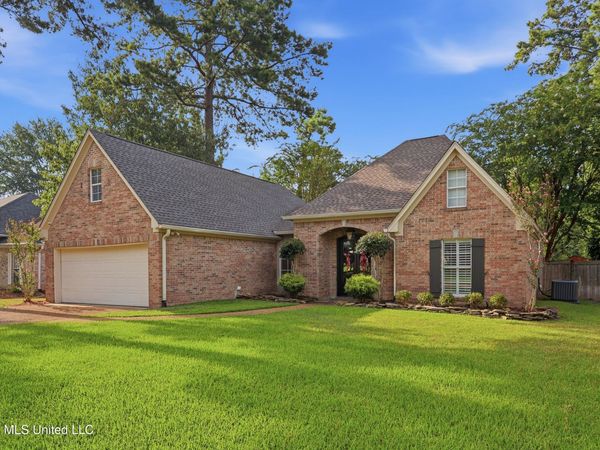 369 Pinewood Lane, Ridgeland, MS 39157