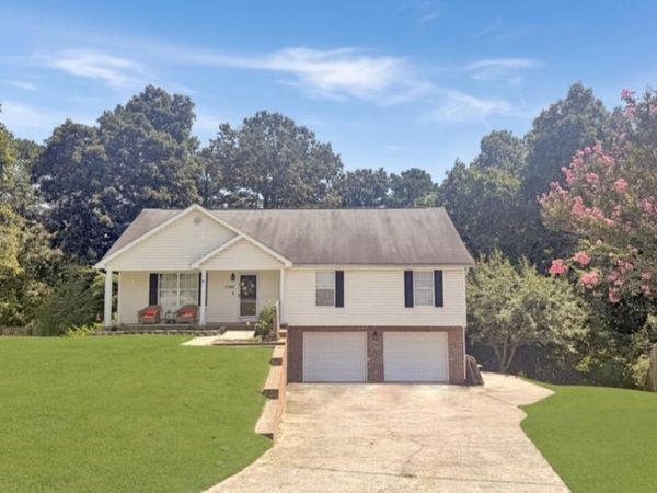 1760 Haleigh Terrace , Soddy Daisy, TN 37379
