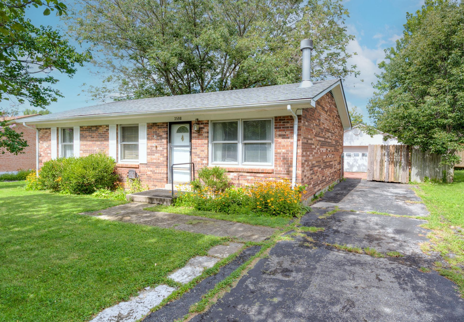 3598 Niagara Drive, Lexington, KY 40517 Main Photo
