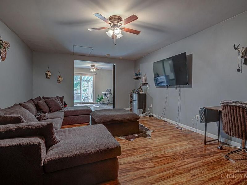 390 Timrick, Monroe, OH 45050 Photo 15