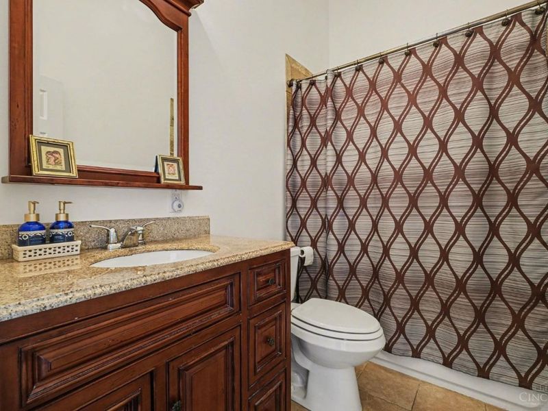 2279 Loth Street, Cincinnati, OH 45219 Photo 10