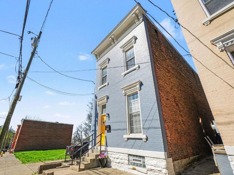 2279 Loth Street, Cincinnati, OH 45219 Photo 3