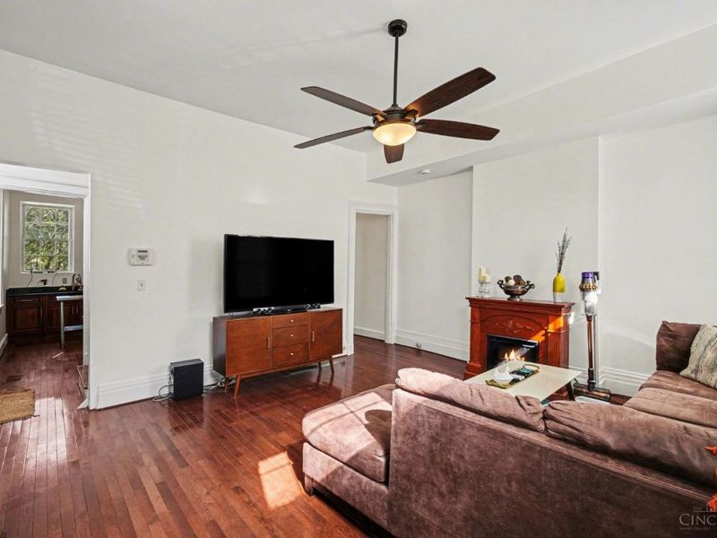 2279 Loth Street, Cincinnati, OH 45219 Photo 6