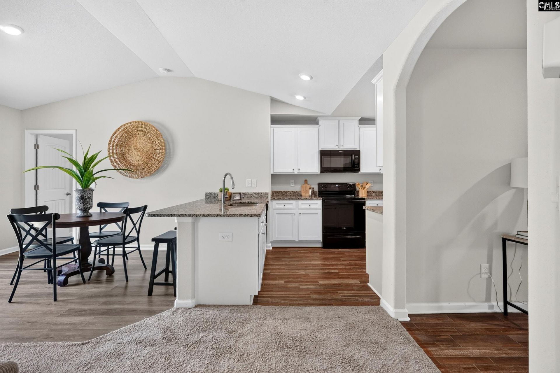 145 Sundew Road  Photo 14