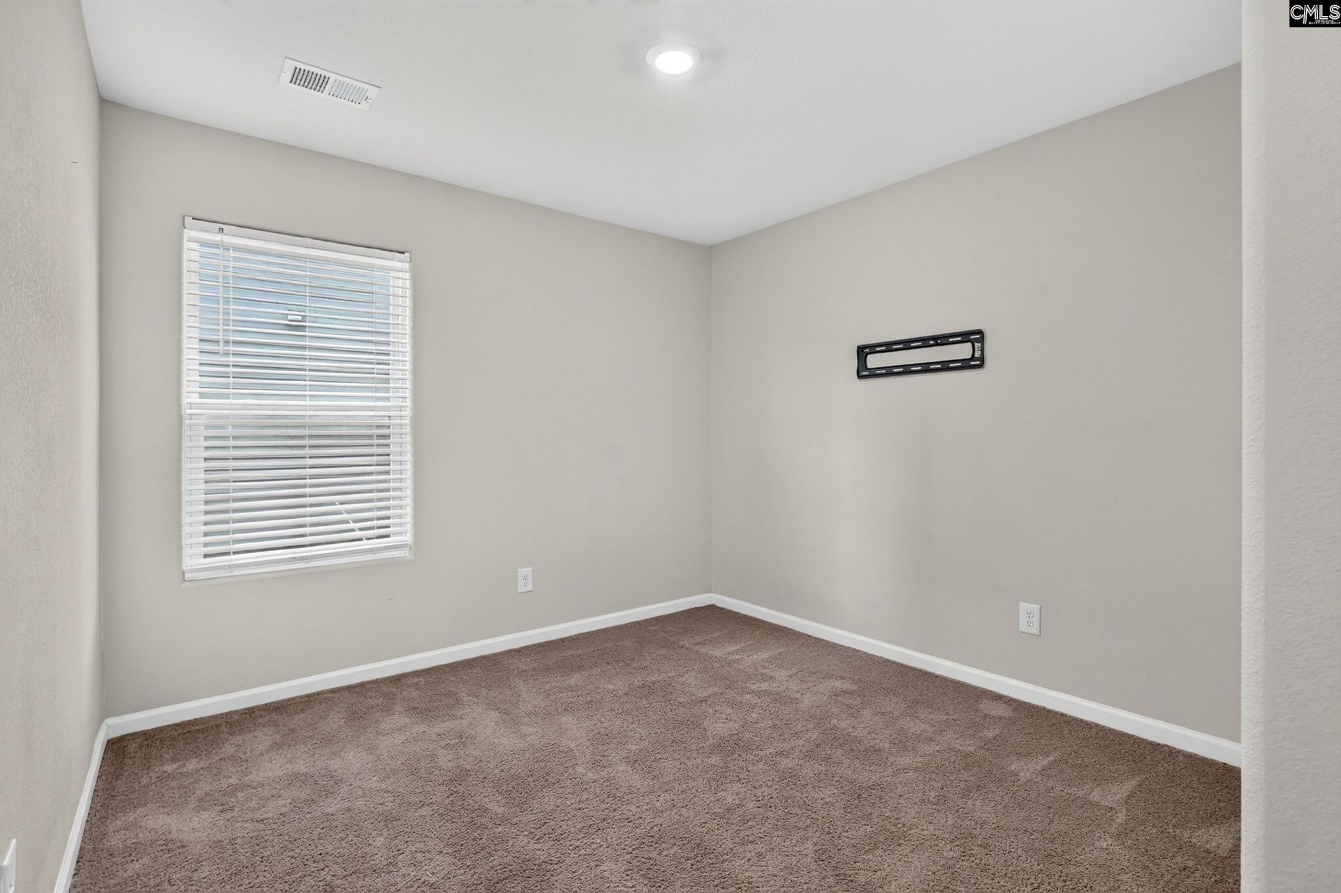 145 Sundew Road  Photo 41