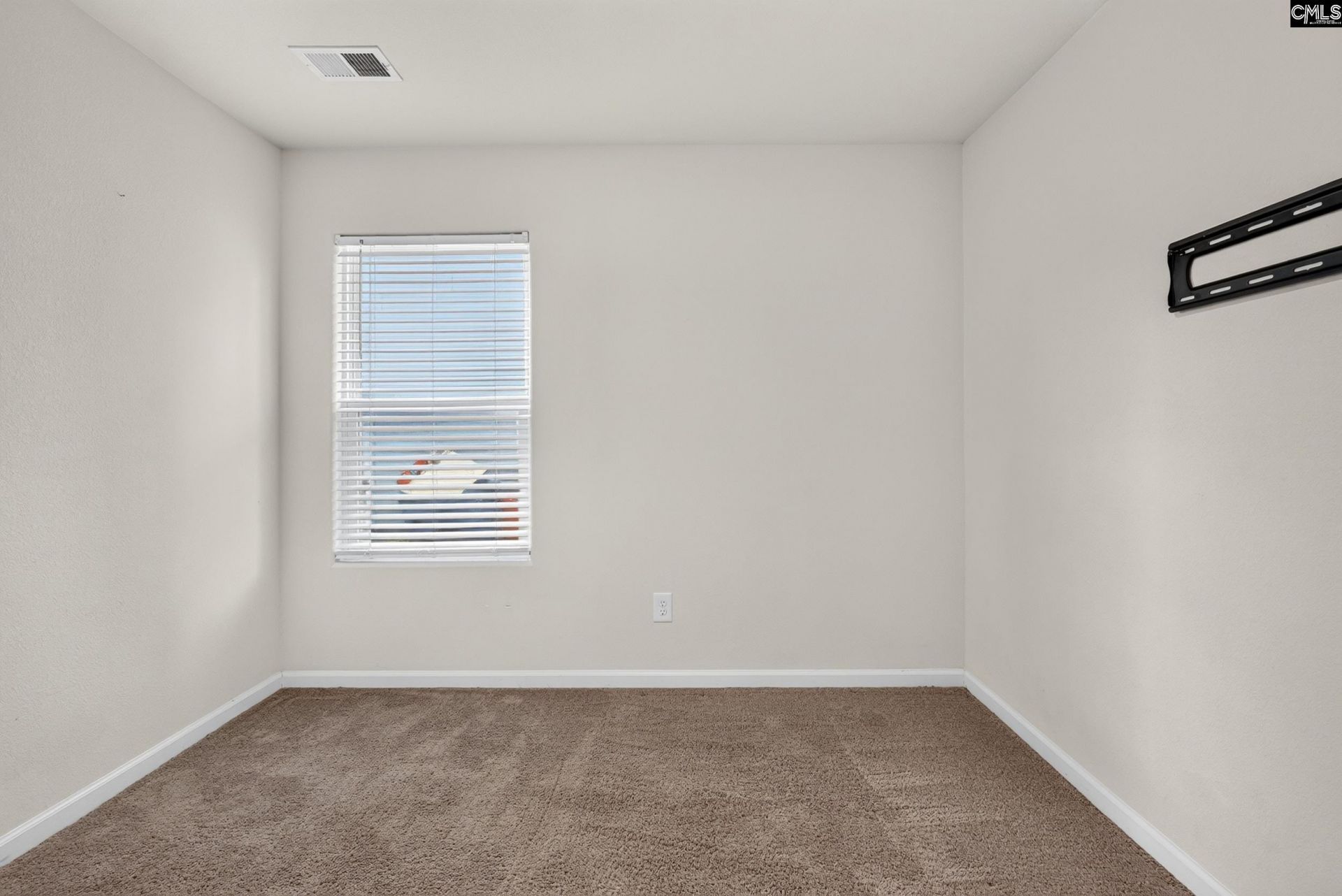 145 Sundew Road  Photo 42