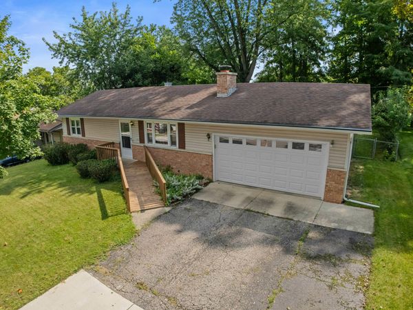 159 Westwood Drive, Hillsdale, MI 49242