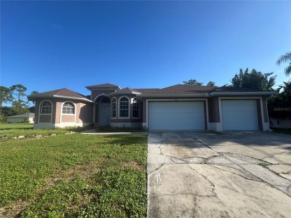 4110 POLYNESIA , NORTH PORT, FL 34288