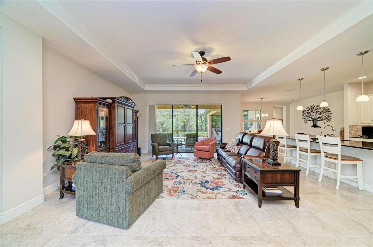 517 Chantilly Trail , Bradenton, FL 34212 Photo