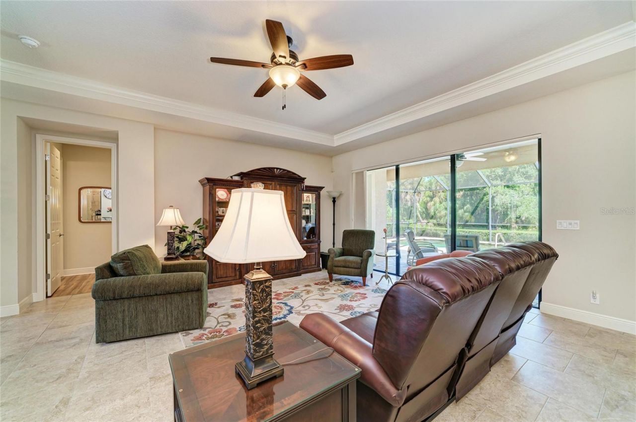 517 Chantilly Trail , Bradenton, FL 34212 Photo