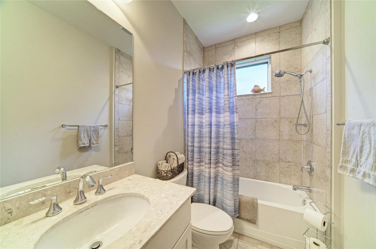 517 Chantilly Trail , Bradenton, FL 34212 Photo