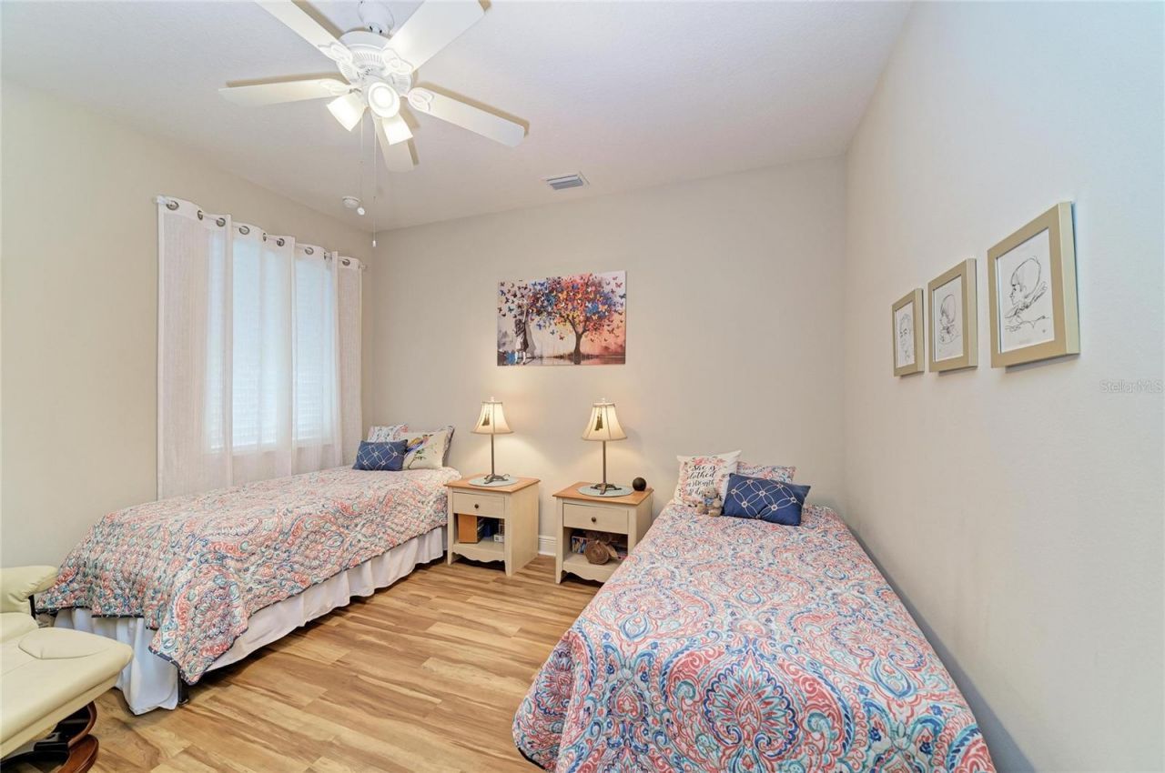 517 Chantilly Trail , Bradenton, FL 34212 Photo