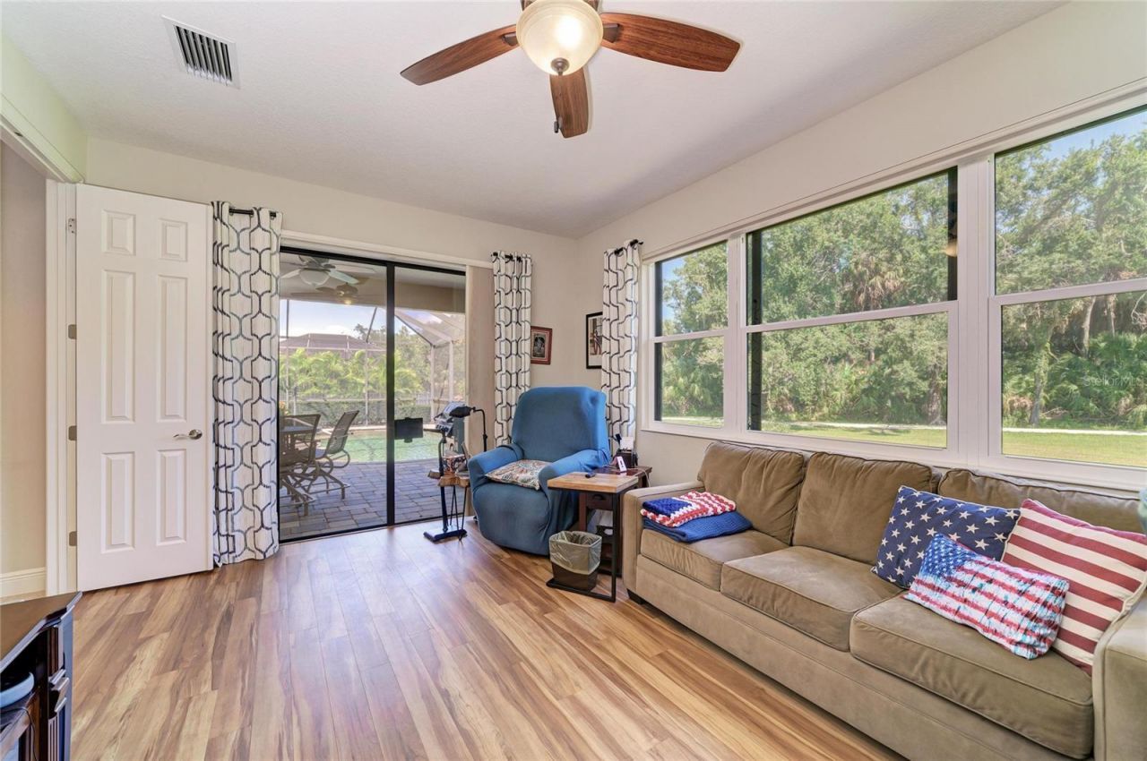 517 Chantilly Trail , Bradenton, FL 34212 Photo