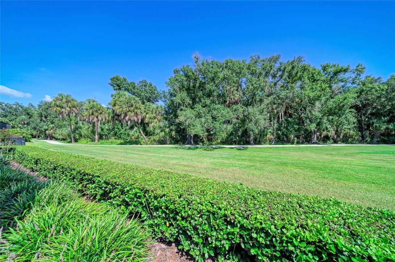 517 Chantilly Trail , Bradenton, FL 34212 Photo