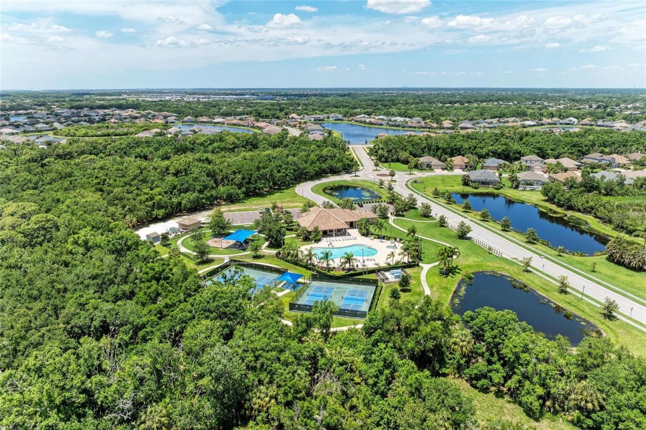 517 Chantilly Trail , Bradenton, FL 34212 Photo